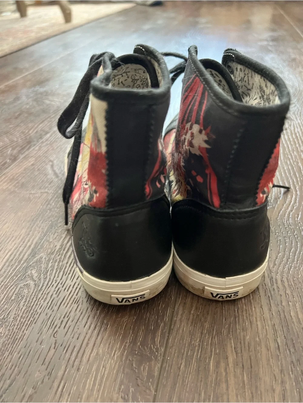 Hannah Stouffer X Vans Wellesley “Obsessive Combustion” women’s high top sneaker - Picture 4 of 8